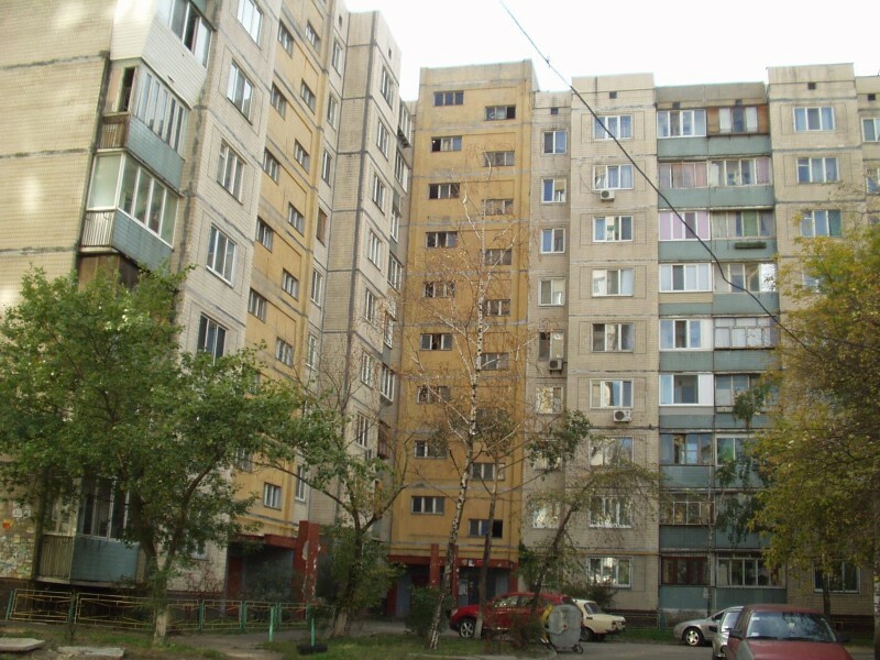 Киев, Озерная ул., 4
