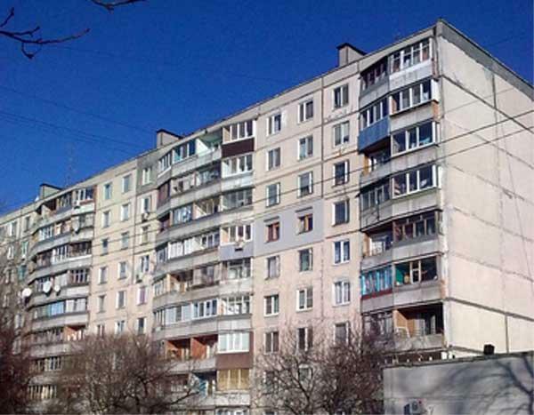 Харків, Героев Труда вул., 47