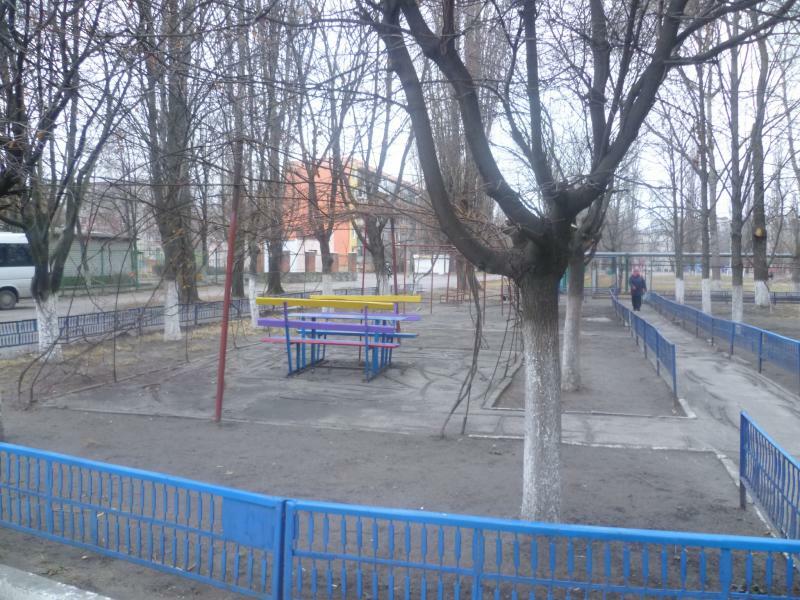 Полтавська обл., Кременчуцький район, м. Кременчук, Мира вул., 37