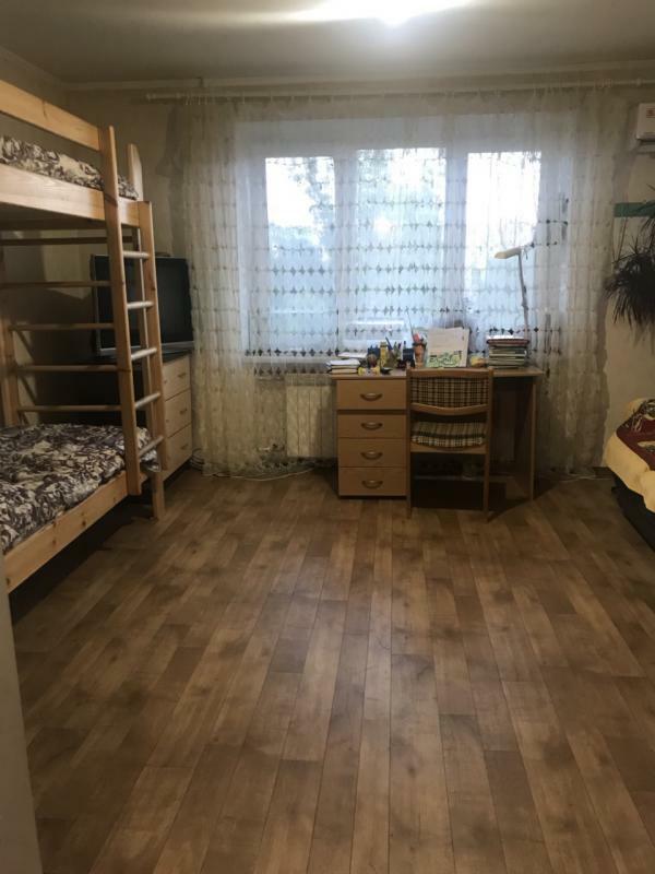 Днепр, Максима Дия ул., 21