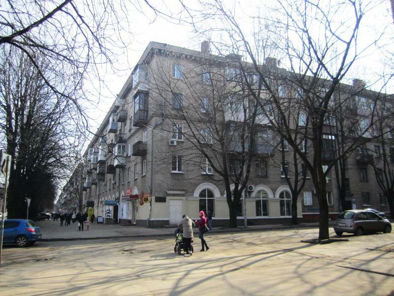 Оренда 3-кімнатної квартири 66 м², Тітова вул., 21