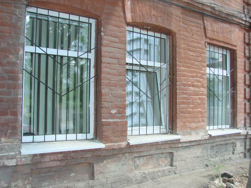 Днепр, Ульянова ул., 8