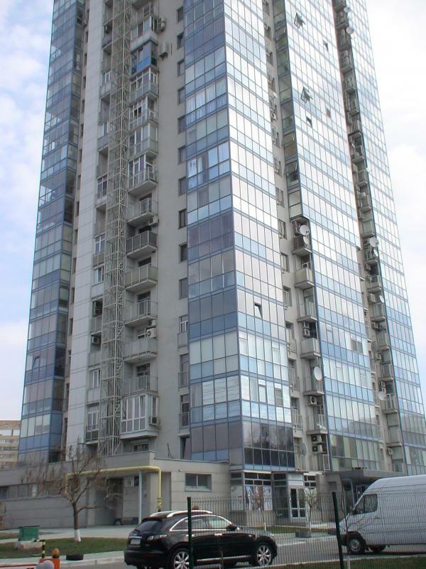 Оренда 4-кімнатної квартири 150 м², Трінклера вул., 9