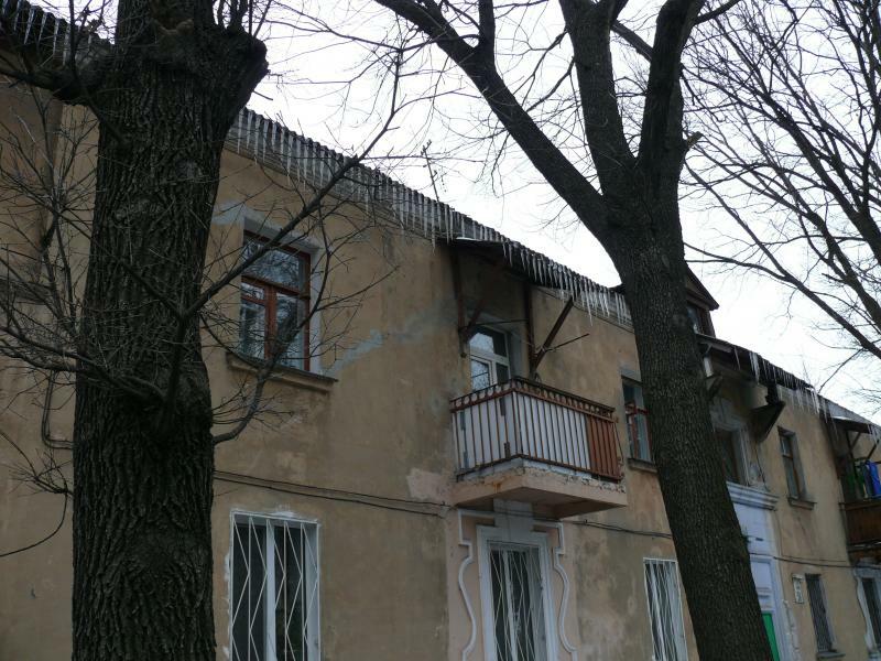 Дніпро, Дмитрія Кедрина вул., 54