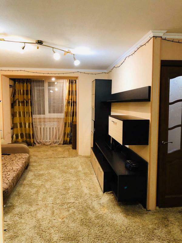 Оренда 3-кімнатної квартири 58 м², Олександра Поля просп., 98