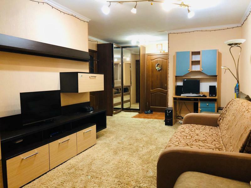 Оренда 3-кімнатної квартири 58 м², Олександра Поля просп., 98