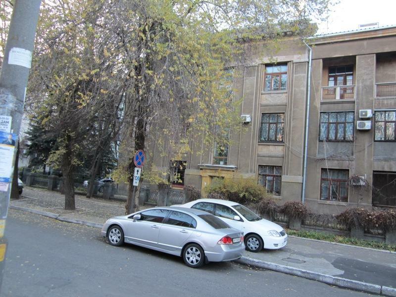 Днепр, Владимира Винниченко ул., 5