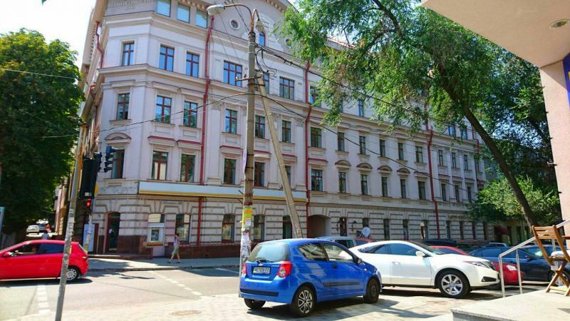 Продаж 176 м², Старокозацька вул., 25