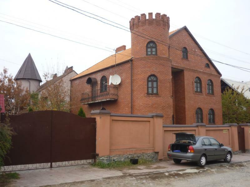 Днепр, Базавлукский пер., 24