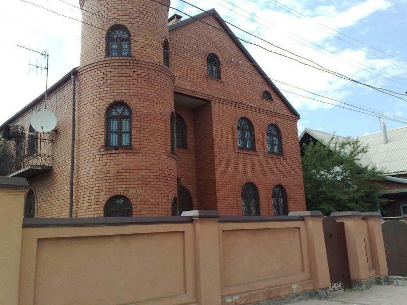 Днепр, Базавлукский пер., 24