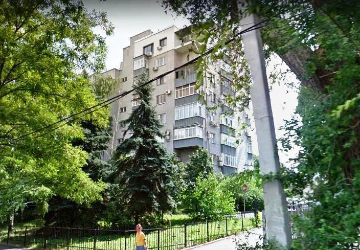 Днепр, Сергея Ефремова ул., 4