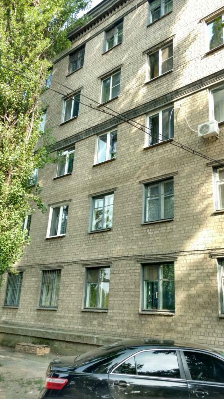 Днепр, Универсальная ул., 9