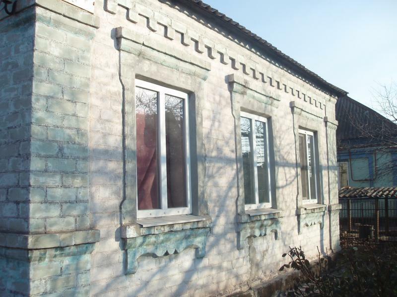 Донецька обл., м. Маріуполь, Днестровская вул., 14