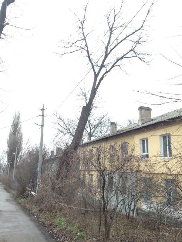 Дніпро, Макарова вул., 1