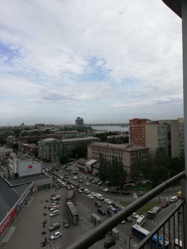 Продаж 3-кімнатної квартири 100 м², Глінки вул., 2