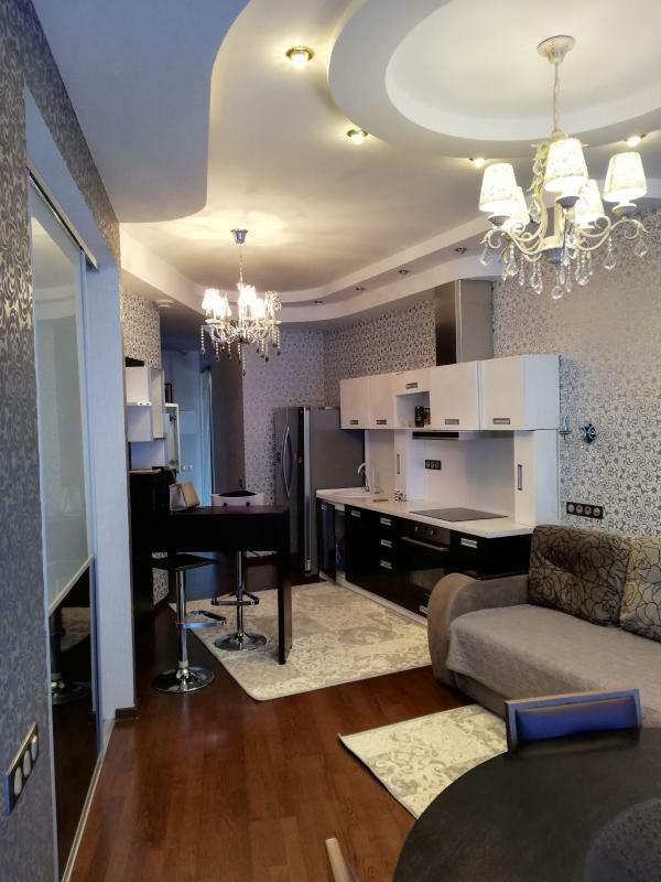 Продаж 3-кімнатної квартири 125 м², Глінки вул., 2