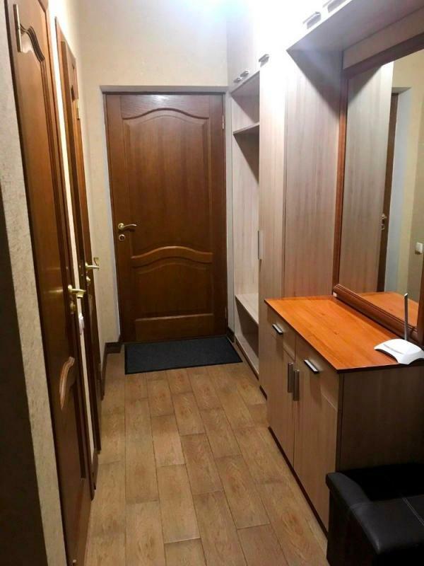 Оренда офісу 42 м², Магдебургського права вул., 1