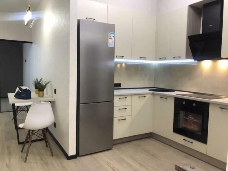 Продажа 3-комнатной квартиры 122 м², Симферопольская ул., 2