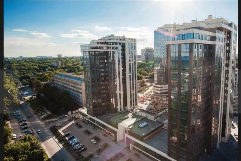 Продажа 2-комнатной квартиры 64 м², Симферопольская ул., 2