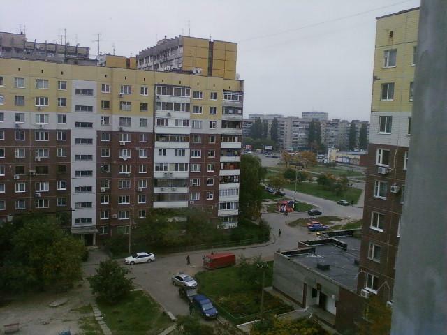 Дніпро, Слави бул., 18