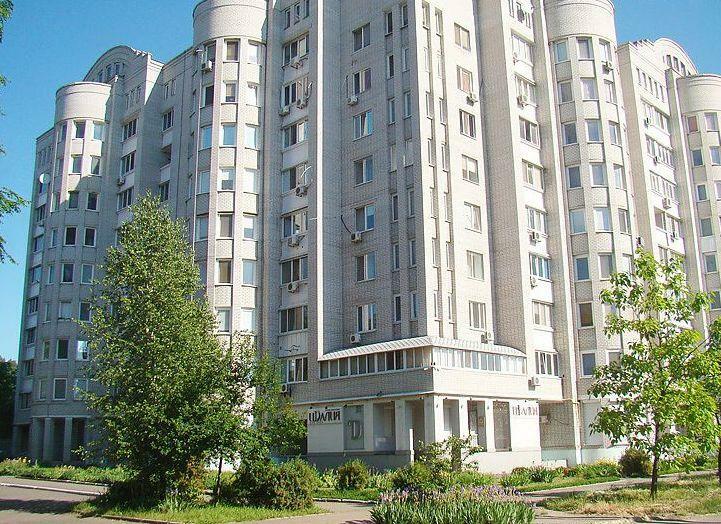 Аренда 3-комнатной квартиры 98 м², Суворова ул., 14