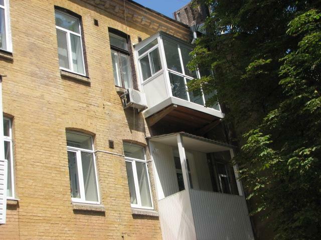 Днепр, Андрея Фабра ул., 15