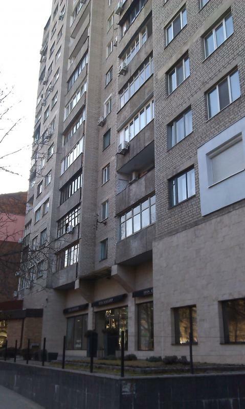 Продаж 3-кімнатної квартири 68 м², Гоголя вул., 4