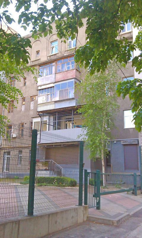 Днепр, Староказацкая ул., 68