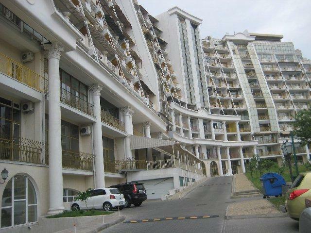 Продаж квартири з вільним плануванням 100 м², Аркадийское Плато ул., 5/3