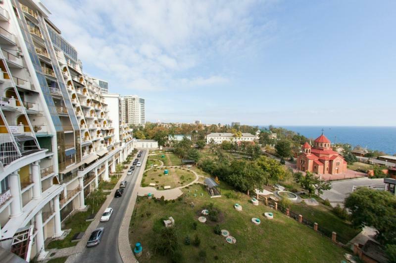 Продаж квартири з вільним плануванням 100 м², Аркадийское Плато ул., 5/3