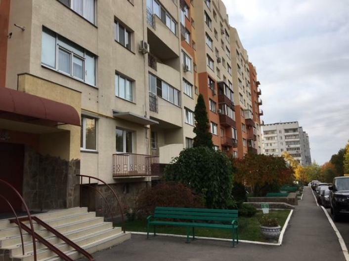 Продаж 2-кімнатної квартири 65 м², Дружби Народів вул., 238А