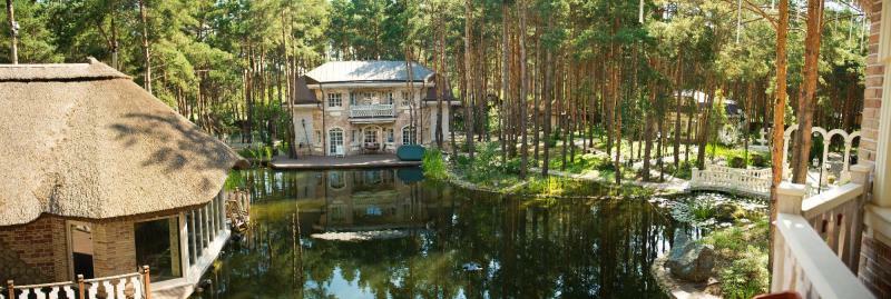 Днепропетровская обл., Новомосковский район, с. Песчанка, Садовая ул., 5