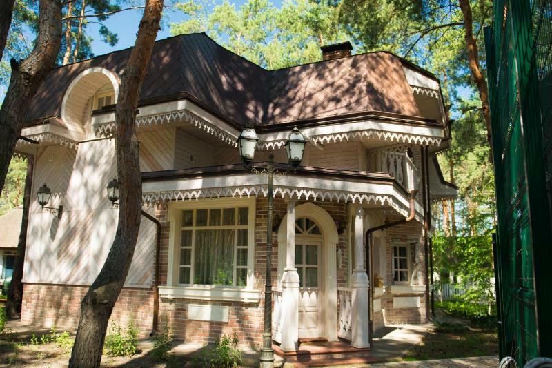 Днепропетровская обл., Новомосковский район, с. Песчанка, Садовая ул., 5