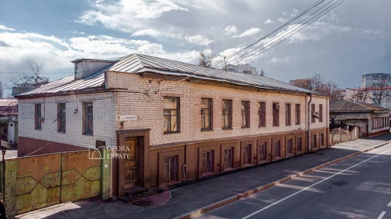 Чернигов, Ремесленная ул., 10