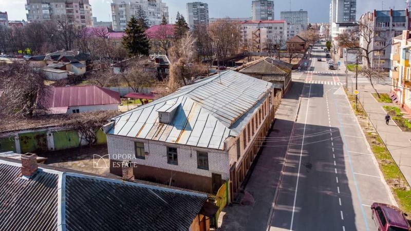 Чернигов, Ремесленная ул., 10
