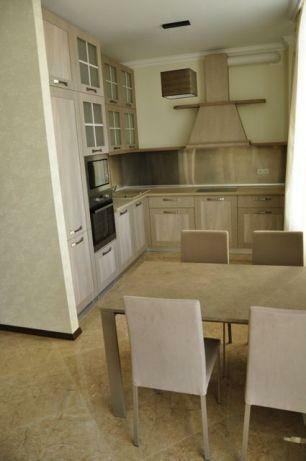 Продаж 3-кімнатної квартири 116 м², Французский бул., 22