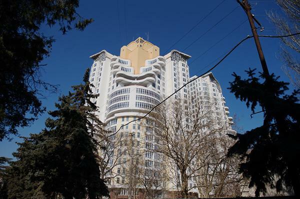 Продажа 3-комнатной квартиры 117 м², Французский бул., 22