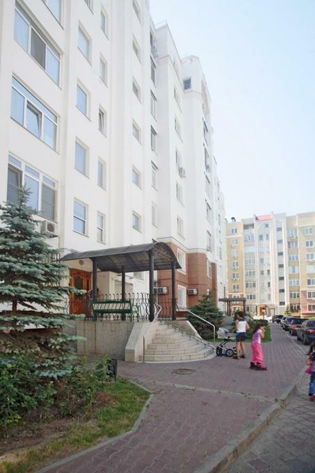 Оренда офісу 170 м², Довженко вул., 6