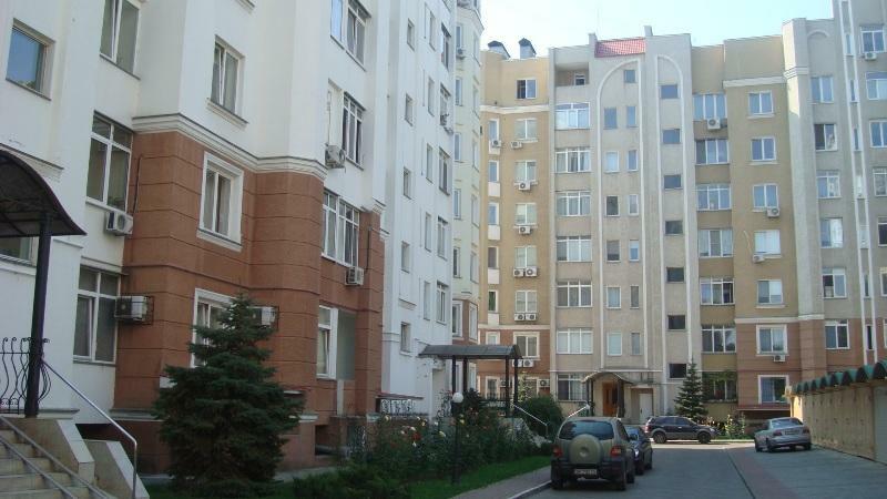 Оренда офісу 170 м², Довженко вул., 6