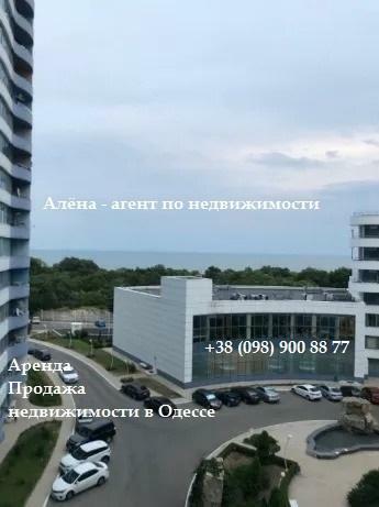 Продаж 3-кімнатної квартири 130 м², Літературна вул., 1А