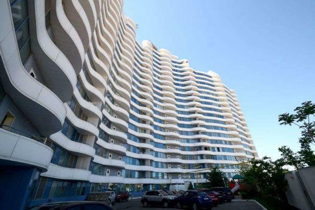 Продаж 3-кімнатної квартири 130 м², Літературна вул., 1А