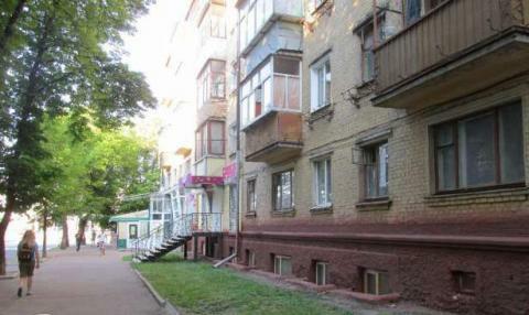 Чернігів, Шевченко вул., 33А