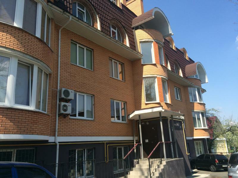 Київська обл., Бучанський район, м. Ірпінь, Павленка вул., 42