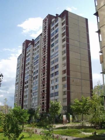 Київ, Мілославська вул., 3А