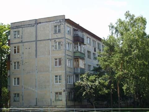 Київ, Миропільська вул., 31