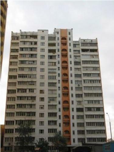 Київ, Миропільська вул., 37