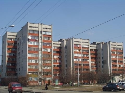Киев, Межигорская ул., 25
