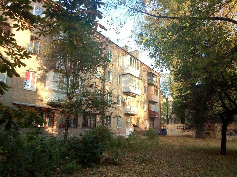 Киев, Мартиросяна ул., 17