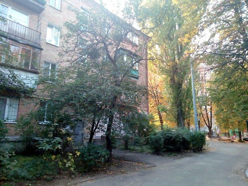 Киев, Мартиросяна ул., 17