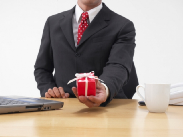 ТОП-5 советов, как продолжать работать на праздники и успеть отдохнуть